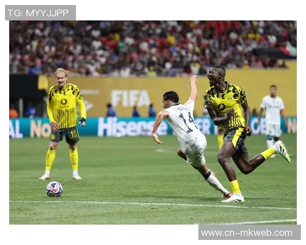 布莱顿与热刺激战正酣谁能在英超赛场上笑到最后